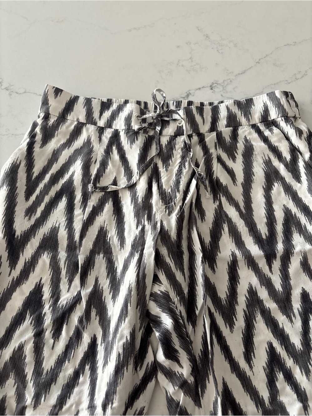 Banana Republic Chevron Wide-Leg Pants - Picture 4 of 7